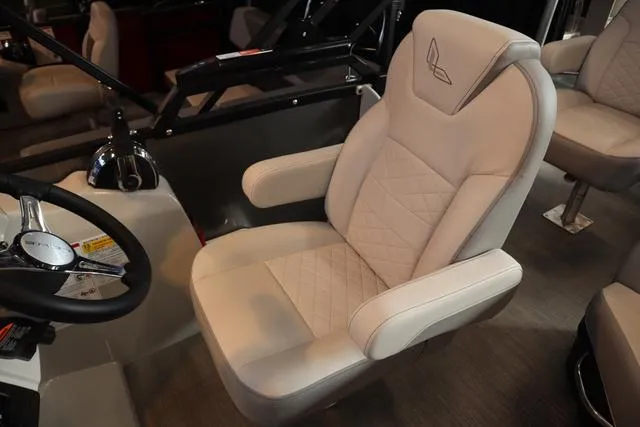 Slide: The Image of Lowe SF 214 Triple Tube 2025 - 12