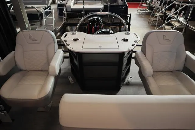 Slide: The Image of Lowe SF 214 Triple Tube 2025 - 6