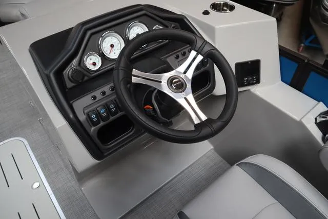 Slide: The Image of Bentley Pontoons Legacy 223 Swingback Sport Tube Pkg 2025 - 11