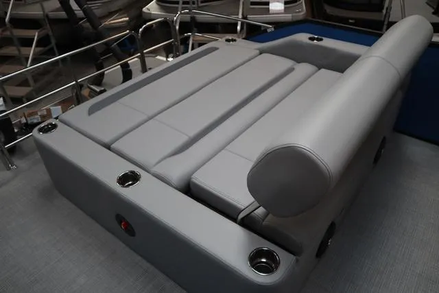 Slide: The Image of Bentley Pontoons Legacy 223 Swingback Sport Tube Pkg 2025 - 14