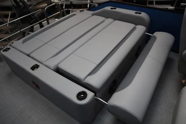 Slide: The Image of Bentley Pontoons Legacy 223 Swingback Sport Tube Pkg 2025 - 15