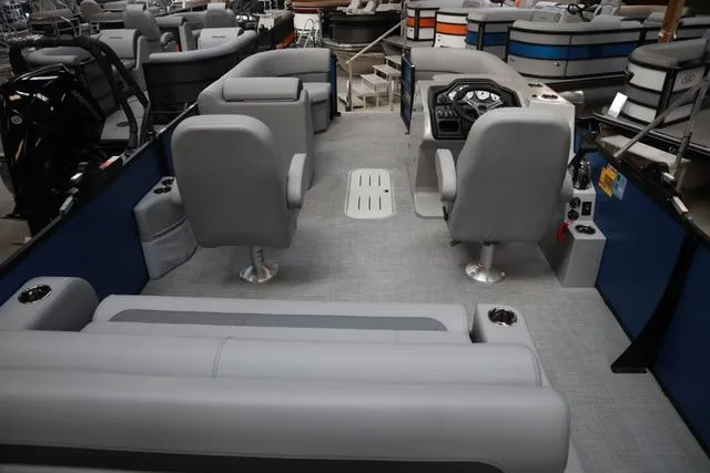 Slide: The Image of Bentley Pontoons Legacy 223 Swingback Sport Tube Pkg 2025 - 18