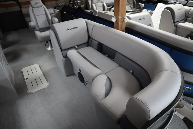 Slide: The Image of Bentley Pontoons Legacy 223 Navigator Triple Tube Pkg 2025 - 3