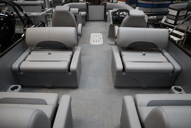 Slide: The Image of Bentley Pontoons Legacy 223 QSB Triple Tube Pkg 2025 - 17