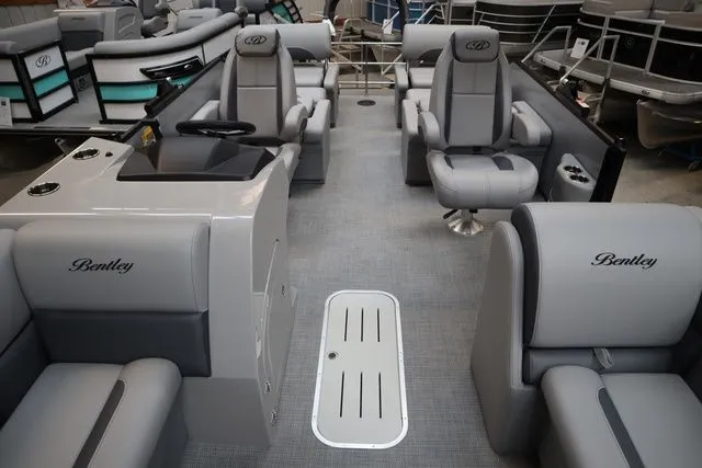 Slide: The Image of Bentley Pontoons Legacy 223 QSB Triple Tube Pkg 2025 - 24