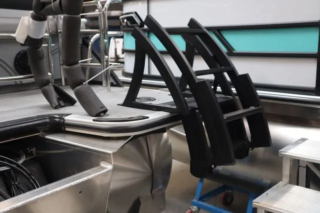 Slide: The Image of Bentley Pontoons Legacy 223 QSB Triple Tube Pkg 2025 - 27