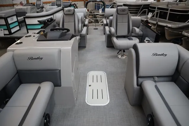 Slide: The Image of Bentley Pontoons Legacy 223 QSB Triple Tube Pkg 2025 - 7