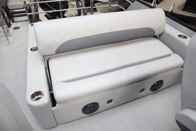 Slide: The Image of Bentley Pontoons Legacy 223 Swingback Triple Tube Pkg 2025 - 13