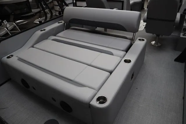 Slide: The Image of Bentley Pontoons Legacy 223 Swingback Triple Tube Pkg 2025 - 16