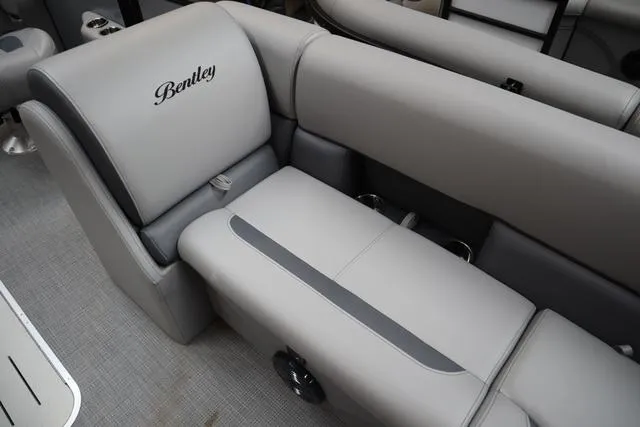 Slide: The Image of Bentley Pontoons Legacy 223 Swingback Triple Tube Pkg 2025 - 7