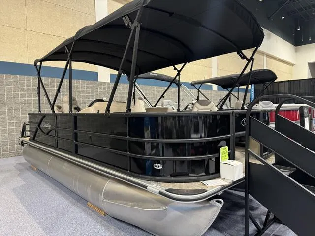 Slide: The Image of Bentley Pontoons Fish 200 4-Point 2025 - 1