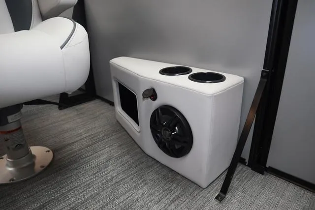 Slide: The Image of Godfrey Sweetwater 2286 SFLC Triple Tube Package 2025 - 6