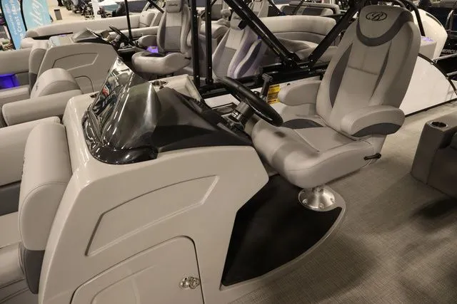 Slide: The Image of Bentley Pontoons Legacy 243 Swingback Triple Tube Pkg 2025 - 13