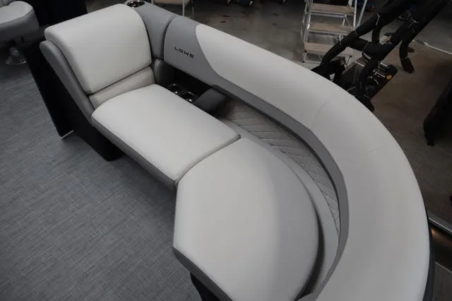 Slide: The Image of Lowe SS 230 WV Special Triple Tube Package 2025 - 4