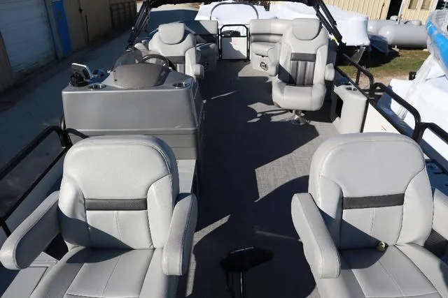 Slide: The Image of Lowe SF 232 WT Triple Tube Package 2019 - 5