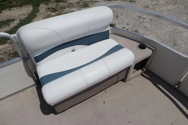 Slide: The Image of Fisher Liberty 180 2007 - 14