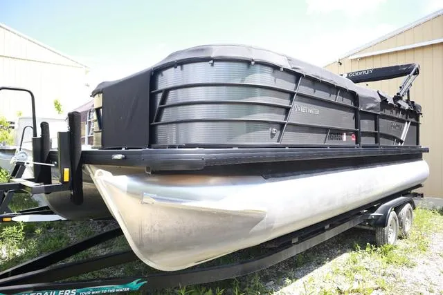 The Image of Sweetwater 2286 C Triple Tube 2022 - 1