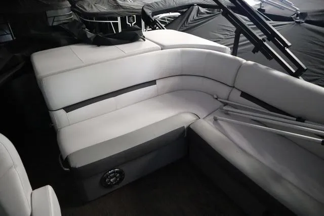 Slide: The Image of Sweetwater 2286 C Triple Tube 2022 - 5