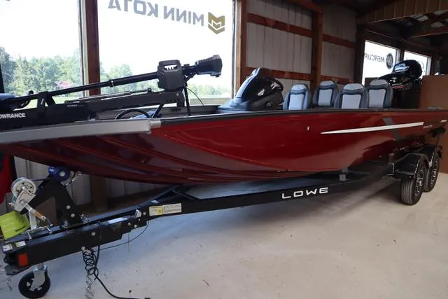 The Image of Lowe 20 Outlet 2025 - 1