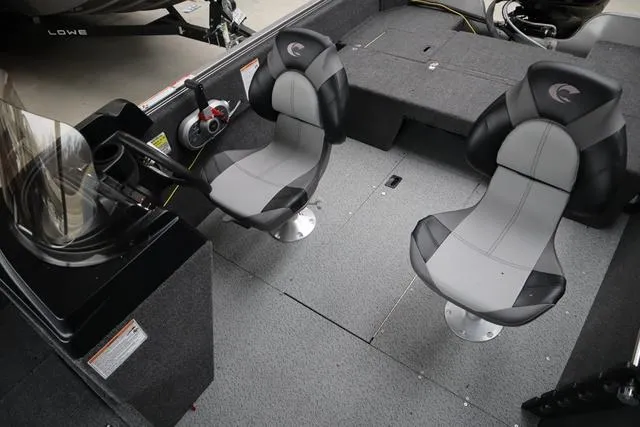 Slide: The Image of Crestliner 1650 Kodiak 2025 - 6