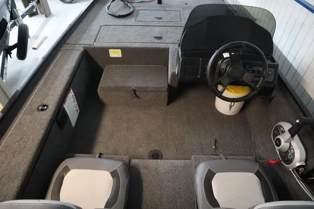 Slide: The Image of Lowe Skorpion 16 2025 - 5