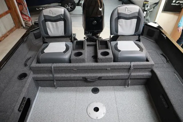 Slide: The Image of Lowe FM 1675 WT 2024 - 6