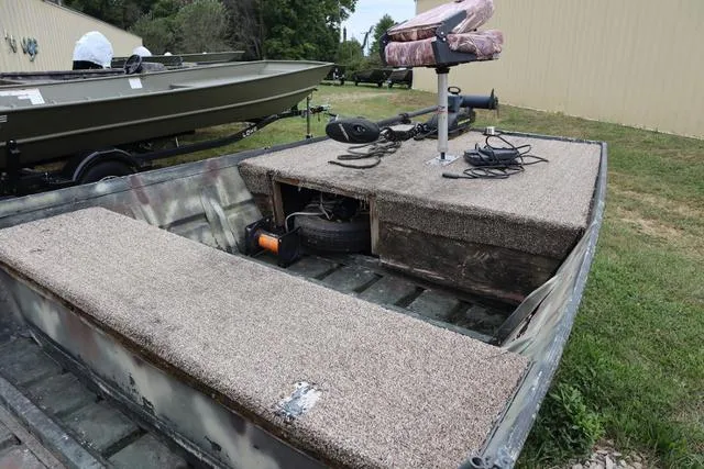 Slide: The Image of Alumacraft 16' JON 1989 - 3