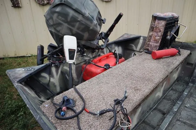 Slide: The Image of Alumacraft 16' JON 1989 - 8