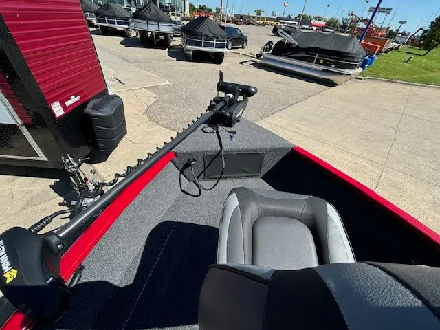 Slide: The Image of 2022 Lund 1675 Adventure SS boat interior with trolling motor and seating. - 19