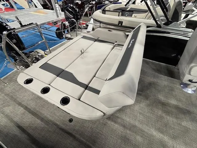 Slide: The Image of 2025 Barletta ARIA 22UC boat interior with plush seating and modern design. - 10