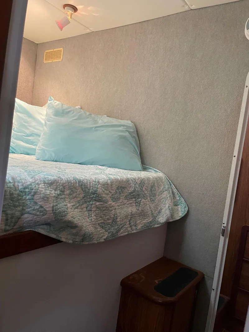 Slide: The Image of Port Stateroom - 16