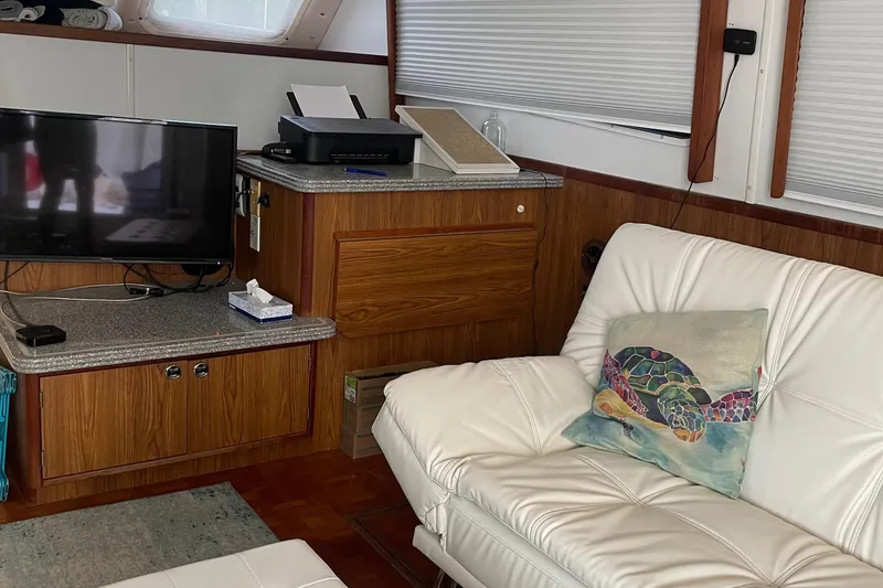 Slide: The Image of Endeavour Explorer 46 PowerCat 2004 - 58