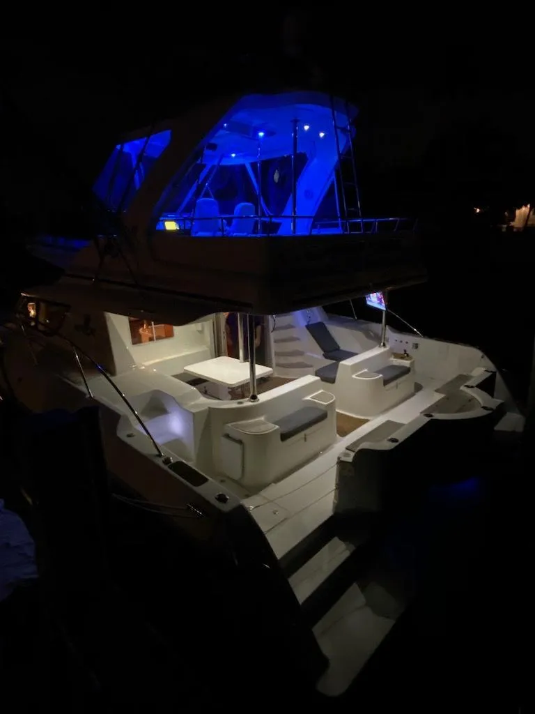 Slide: The Image of Africat Marine AfriCat PowerCat Sportfisher 2013 - 109