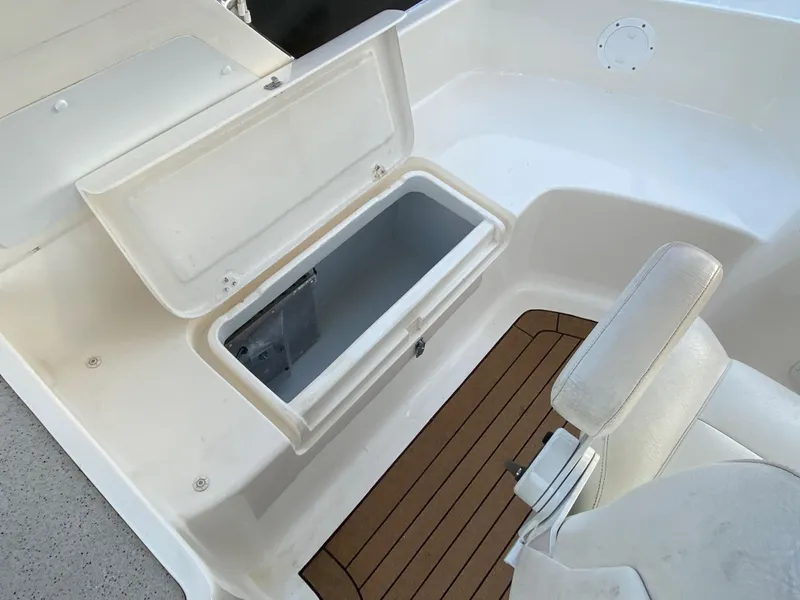 Slide: The Image of Africat Marine AfriCat PowerCat Sportfisher 2013 - 84