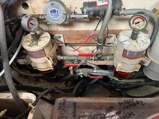 Slide: The Image of Hardin Voyager 45 Ketch 1981 - 60