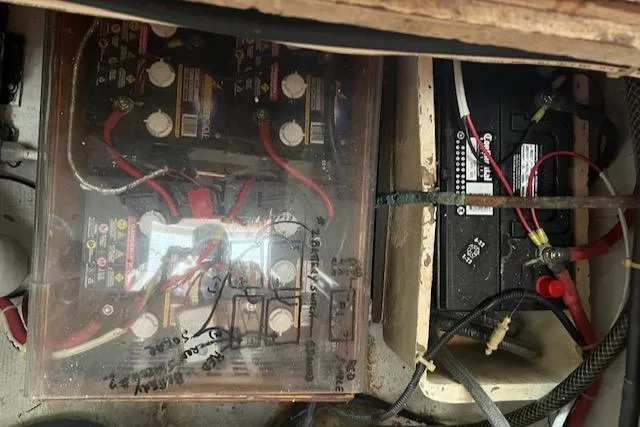 Slide: The Image of Hardin Voyager 45 Ketch 1981 - 65