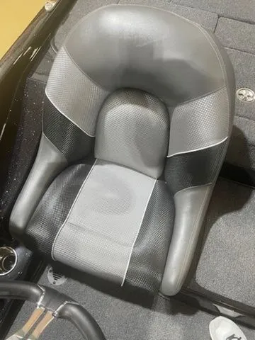 Slide: The Image of Ranger Z185 2025 - 12