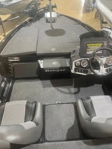 Slide: The Image of Ranger Z185 2025 - 27