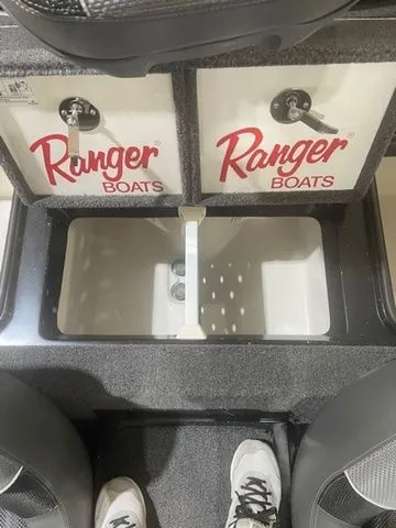 Slide: The Image of Ranger Z185 2025 - 32