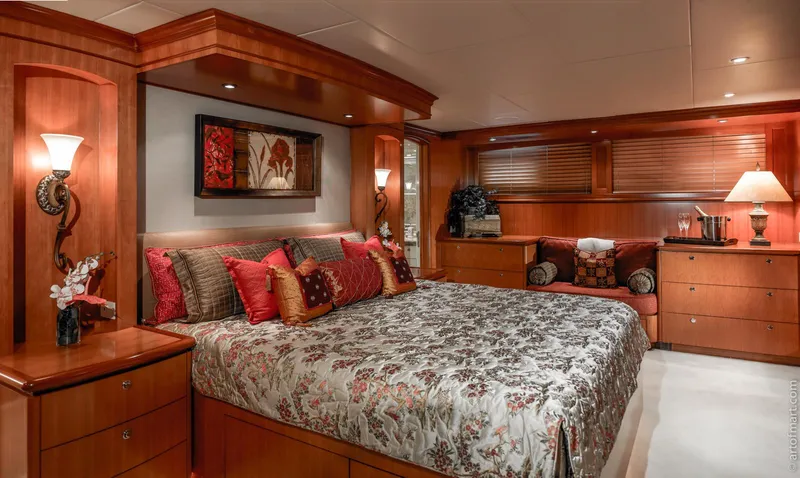 Slide: The Image of Master Stateroom - 6