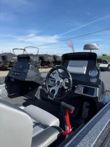 Slide: The Image of Nitro Z20 XL Pro 2025 - 14