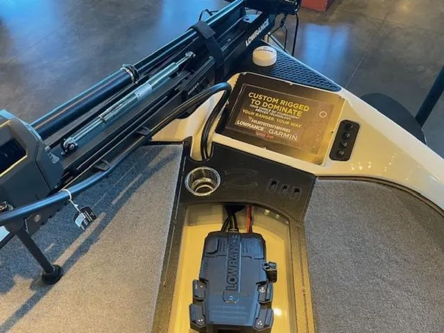 Slide: The Image of Ranger Z519 2024 - 34