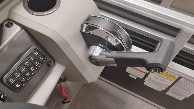 Slide: The Image of Sun Tracker Party Barge 18 DLX 2025 - 17