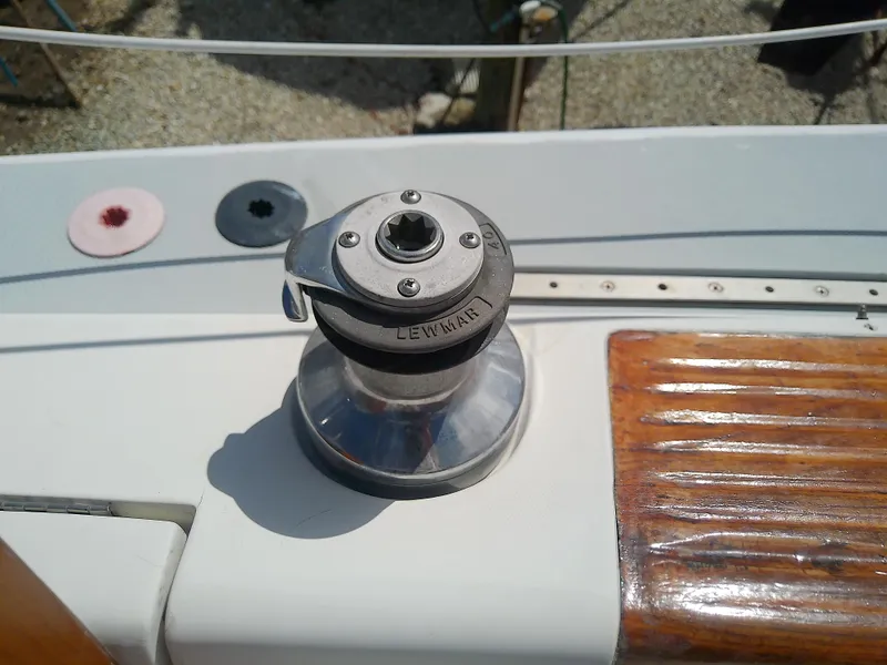 Slide: The Image of Winch on 1990 Catalina 30 MkII sailboat deck, featuring Lewmar branding. - 21
