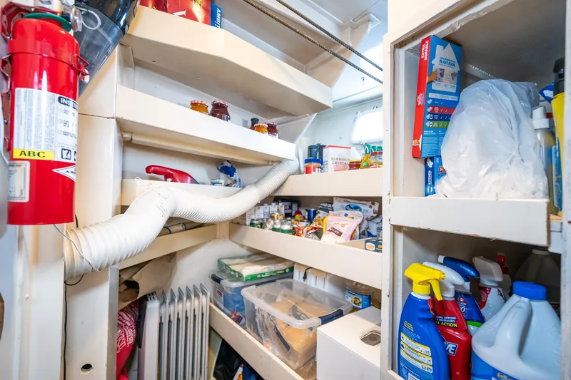 Slide: The Image of Burger Motoryacht 1965 - 88