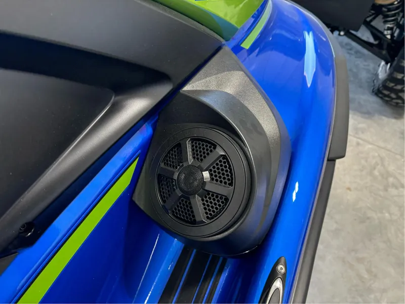 Slide: The Image of 2024 Yamaha VX Limited HO speaker detail, blue and green accents. - 7