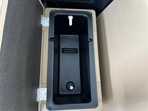 Slide: The Image of Sylvan Mirage 818 Fish 2024 - 16