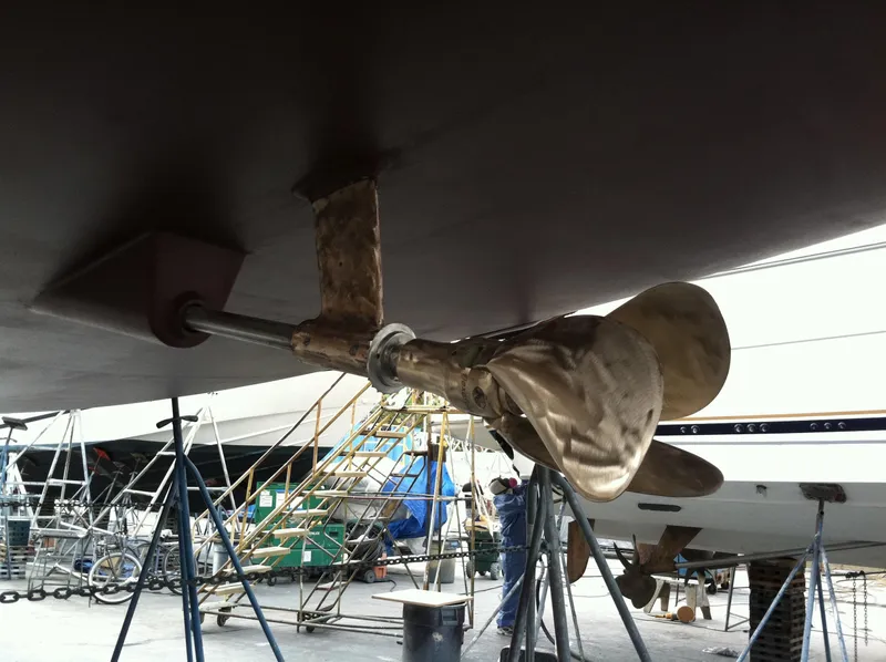 Slide: The Image of Prop Shaft Line Cutter - 11