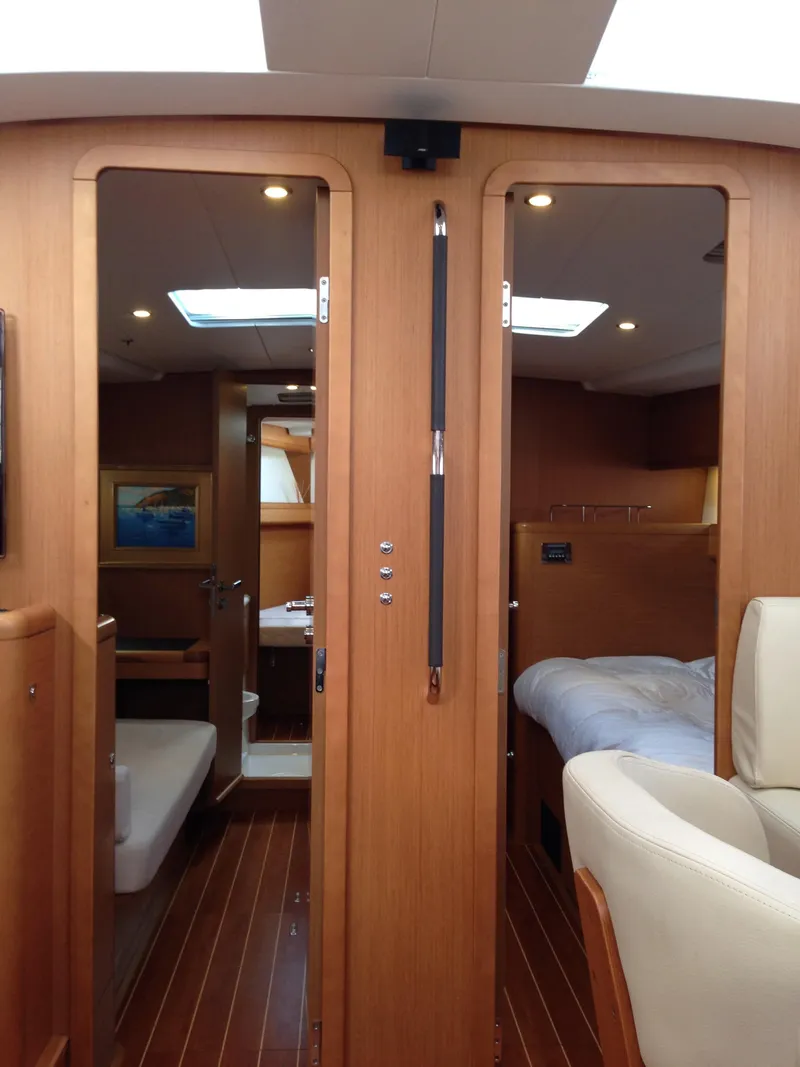 Slide: The Image of Looking Fwd into cabins - 136