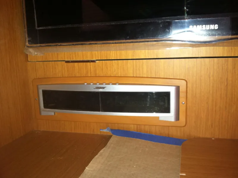 Slide: The Image of Flush Mounted DVD / Stereo - 167